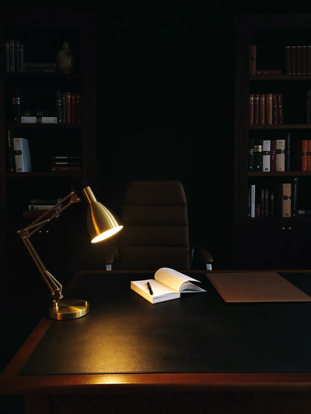 Scrivania di uno studio professionale